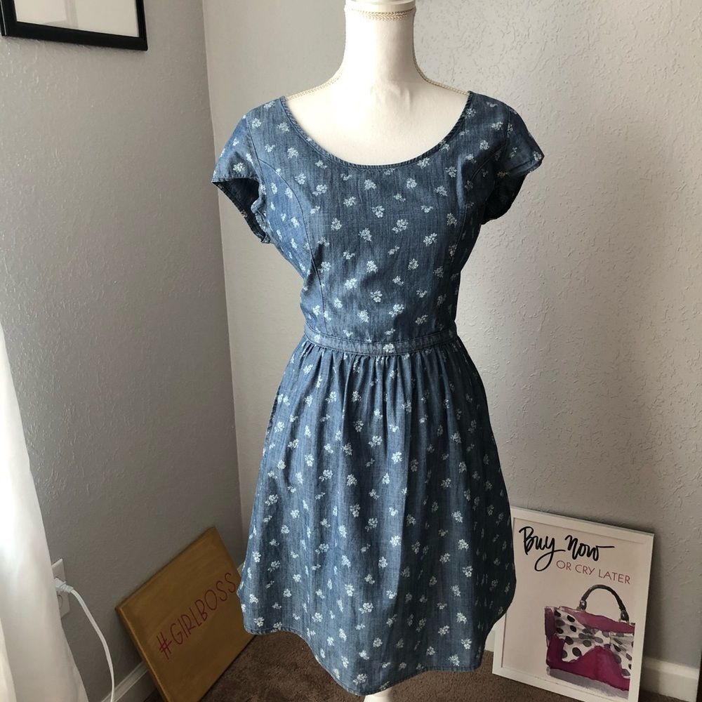 Old Navy Chambray Dress